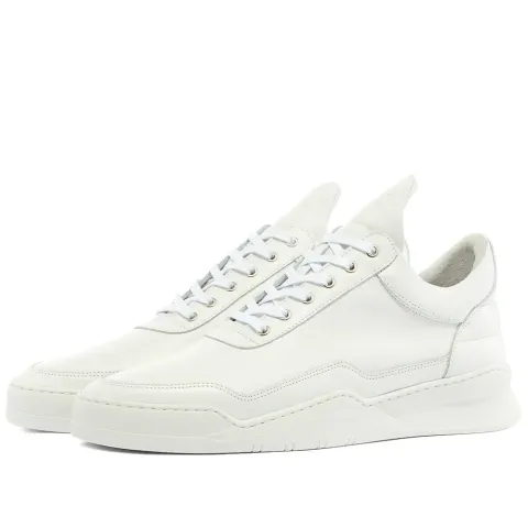 Low Top Sneaker