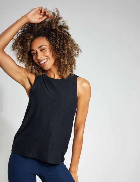 Featherweight Rebalance Crew Neck Vest Top Black