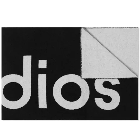 Toronty Logo Contrast Scarf
