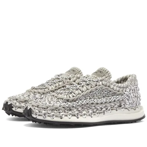 Fly Knit Sneaker