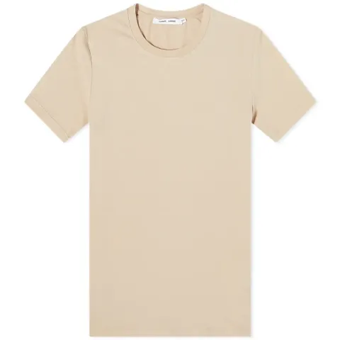 Fitted T-Shirt