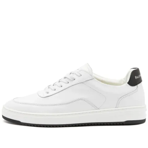 Mondo Lux Sneaker