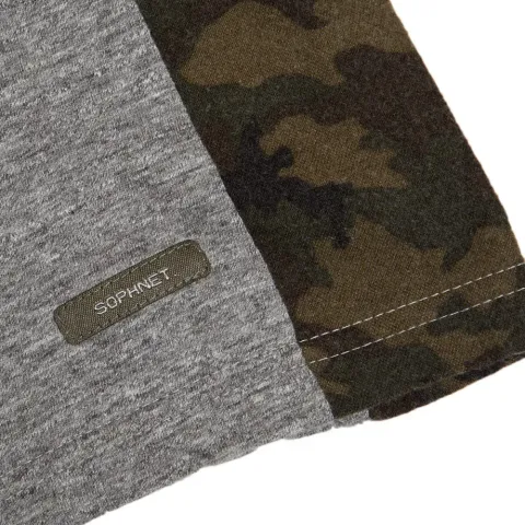 SOPHNET. Camouflage Side Panel Tee