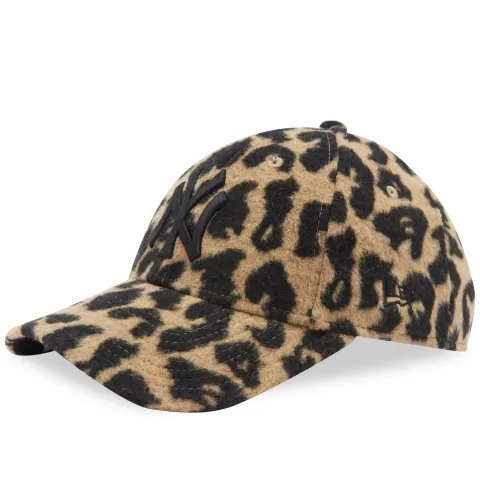New York Yankees Leopard 9Forty Adjustable Cap