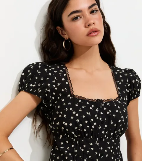 Women's Black Cotton Ditsy Floral Lace Trim Milkmaid Top