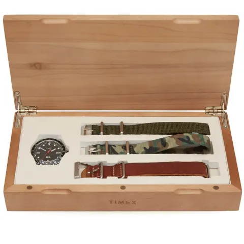END. x Timex Navi Ocean Watch