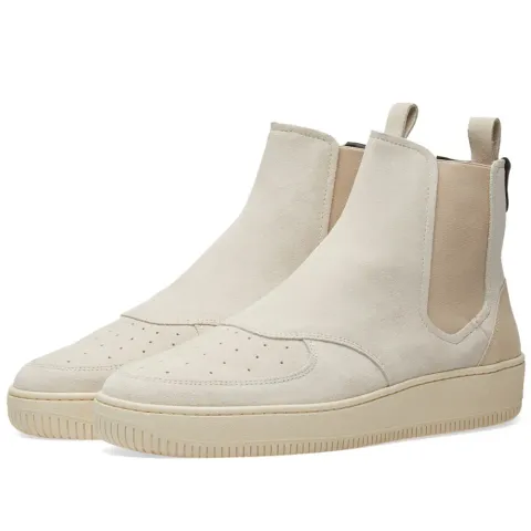 Q76 Sneaker