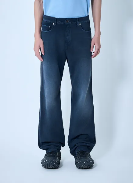 Curved Knee Pants