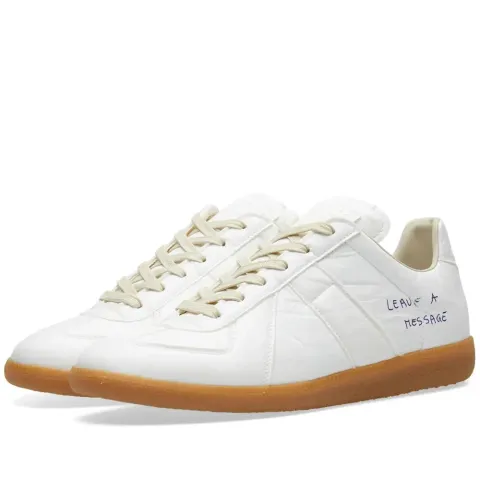 22 Replica Low Message Sneaker