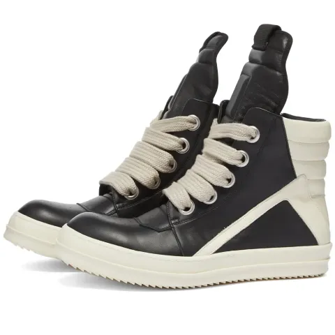 Geobasket Oversized Eyelet Sneaker