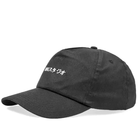 Curved Peak Baseball Cap