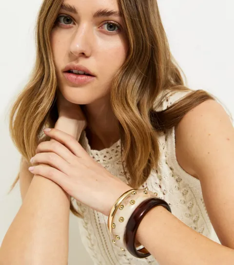 Pack Of 3 Brown Resin Studded Gold Bangles