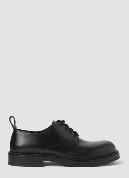 Strut Lace-Up Shoes