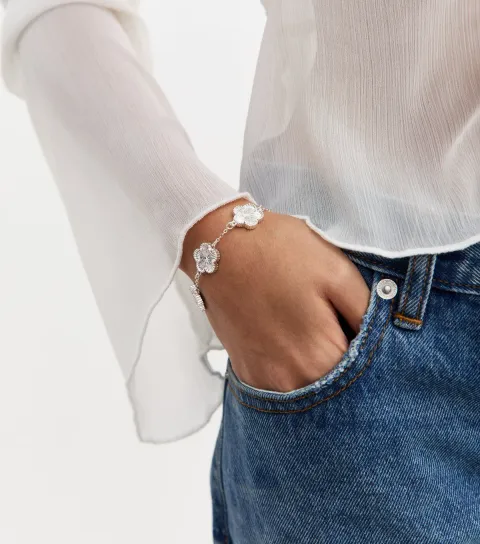 New Look Silver Tone Flower Bracelet