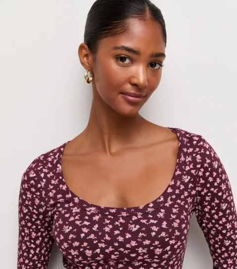 New Look Women's Red Floral Cotton Rich Scoop Neck Long Sleeve Top