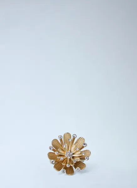 Mental Ring With Crystals
