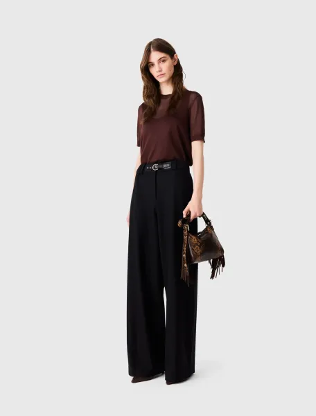 Wide-leg suit trousers
