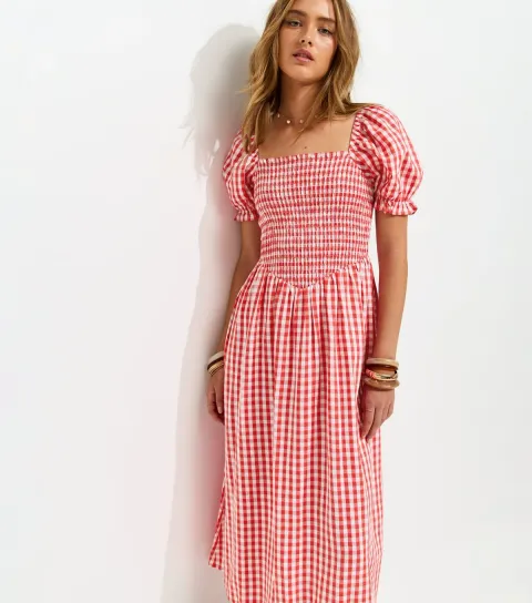 Women's Red Gingham Shirred Puff Sleeve Midi Dress