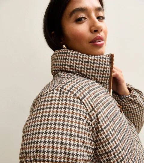 Women's Petite Brown Check Puffer Jacket
