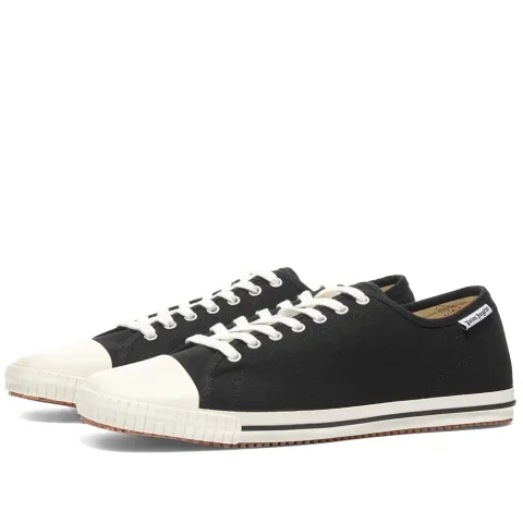 New Low Vulcanized Sneaker