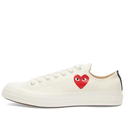 x Converse Chuck Taylor Red Heart 197