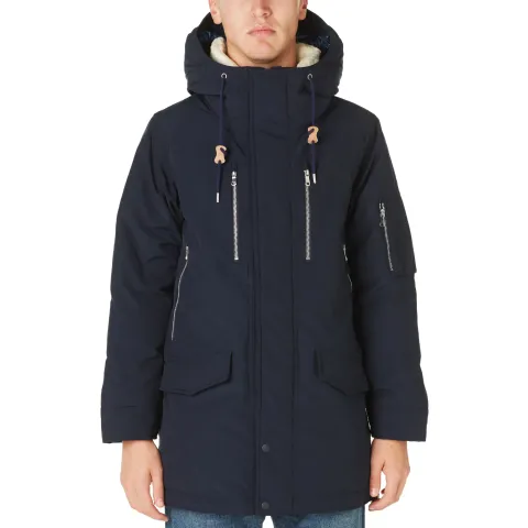 82/18 Down Coat