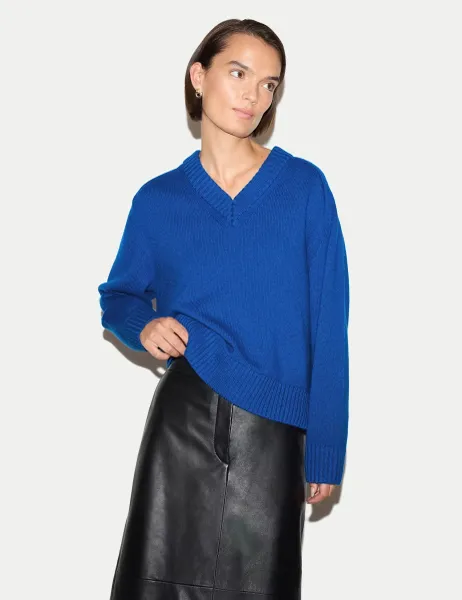 Jigsaw Wool Rich V-Neck Jumper Blue