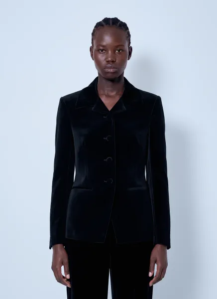 Classic Fitted Velvet Blazer