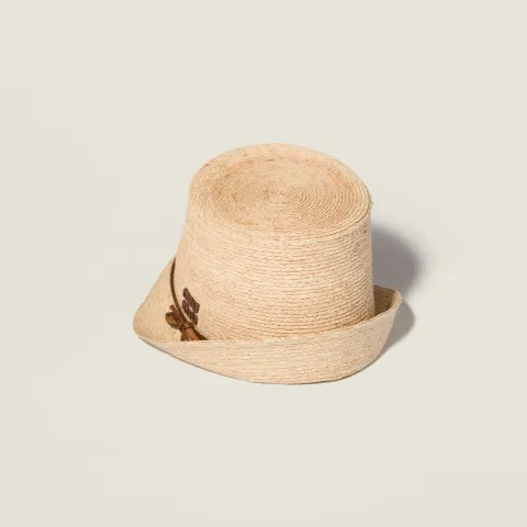 Raffia hat