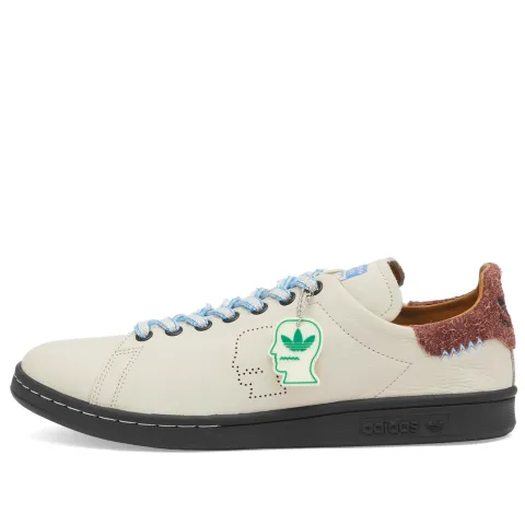 x Brain Dead Stan Smith Sneaker