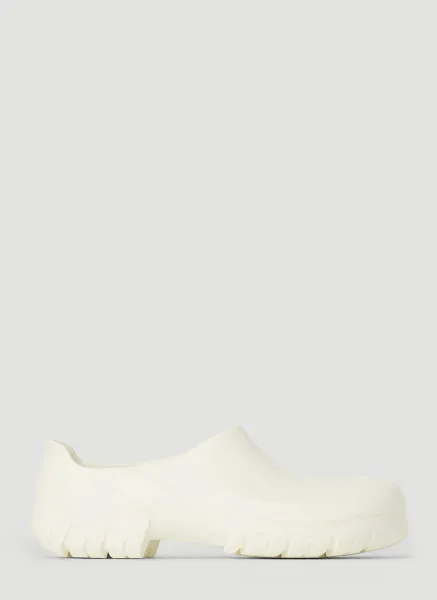 A630 Clogs