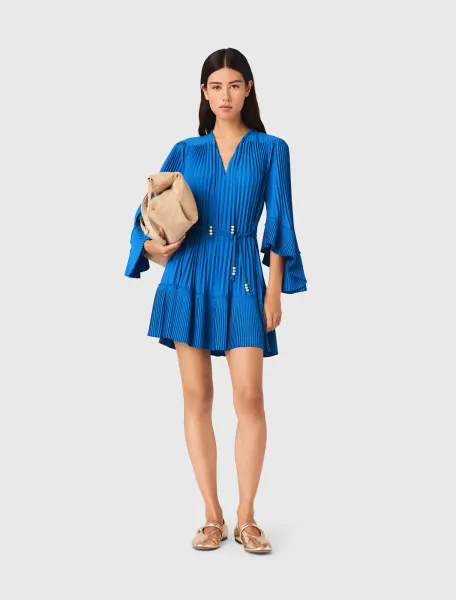 Short pleated dress