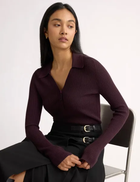 Ribbed V-Neck Button Detail Top Burgundy