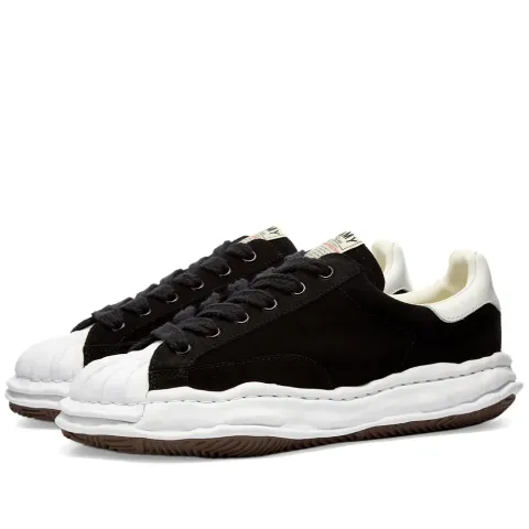 Blakey Original Low Top Shell Toe Sneaker