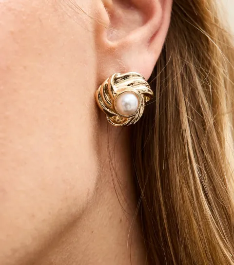 Gold Tone Ribbed Faux Pearl Knot Earrings.