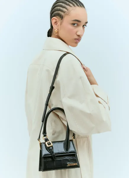 Le Chiquito Moyen Bouclé Handbag