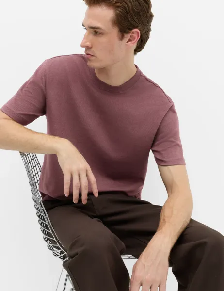 Marks & Spencer Relaxed Fit Cotton Rich Ultimate Performance Striped T-Shirt Bordeaux