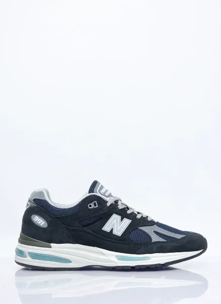 99T Sneakers