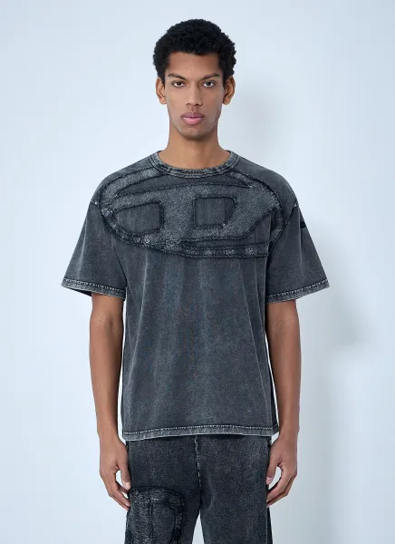 T-Boxt-Den T-Shirt