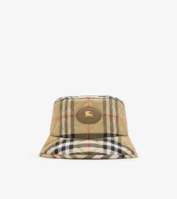 Quilted Horseshoe Bucket Hat in Sand beige