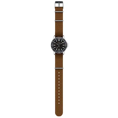 Diver Harbor Watch