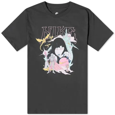 Nike Magic Graphic T-Shirt