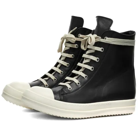 High Top Sneaker
