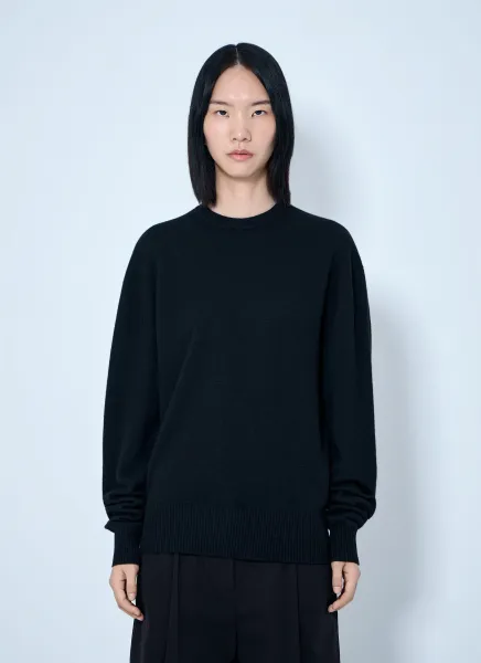 Classic Cashmere Crew Knit