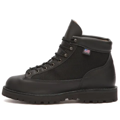 Light Gore-Tex Hiking Boots