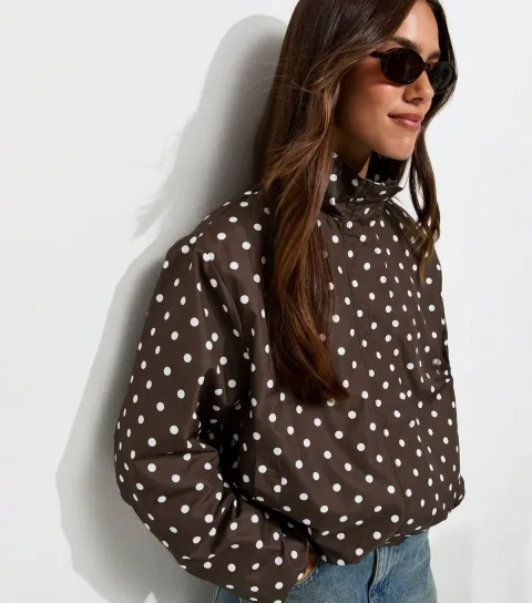Women's Petite Brown Polka Dot Bubble Hem Zip Front Jacket