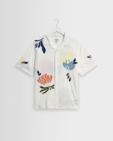 Didcot - Ecru and Multicolour Flower Embroidered Short-Sleeve Shirt