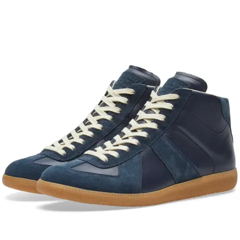 22 Replica High Sneaker