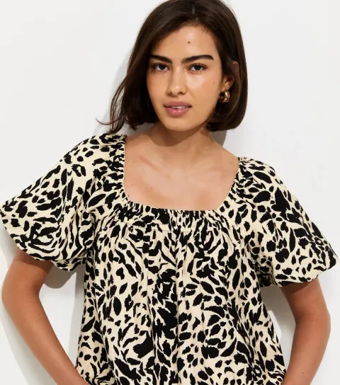 Women's White Abstract Print Square Neck Blouse