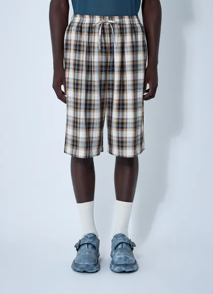Check Shorts